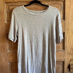 Serra Heather Gray Women's Short Sleeve Tee